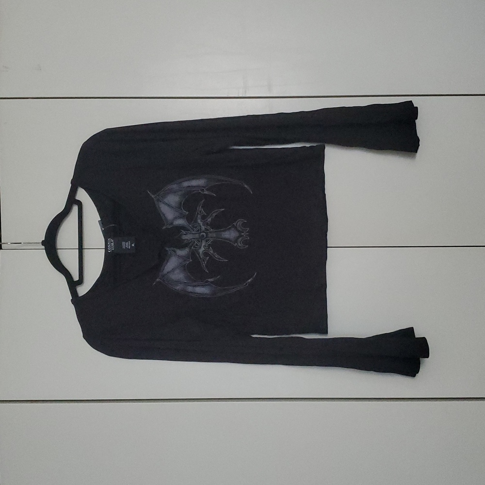 Hot Topic's Cosmic Aura Edgy Black Long Sleeve Top - Picture 4 of 9